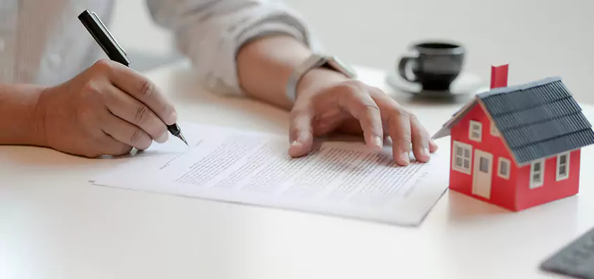 How We Calculate Your Sell House in Foreclosure Offer in Lake Ronkonkoma, New York?